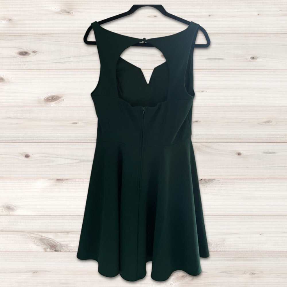 𝅺b Darlin Emerald Green Fit & Flare Skater Dress | Size Juniors 13/14 - Picture 3 of 6